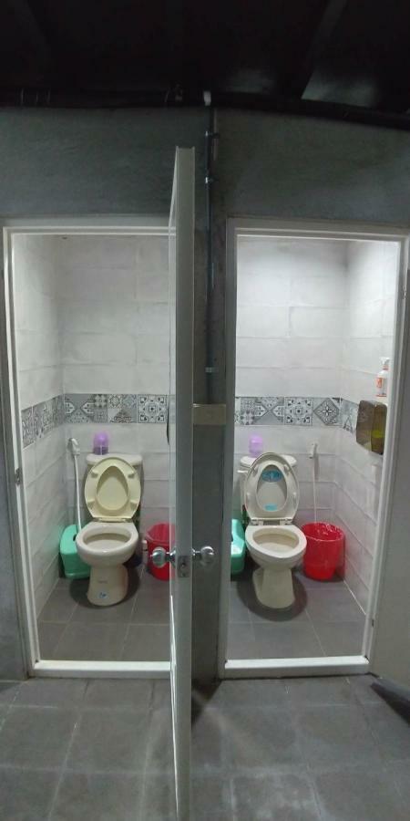 Ohlala Hostel остров Ламай Екстериор снимка